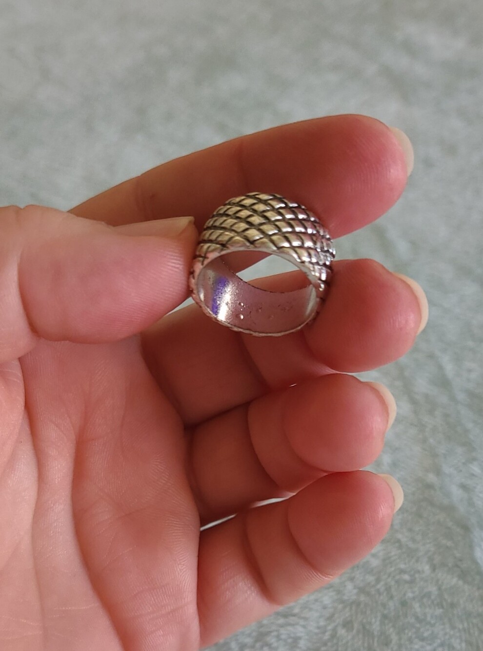 Silver Snake-Shaped Reptile Ring Accessory - Picture 9 of 11